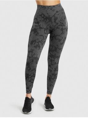 Gymshark adapt camo seamless leggings black grey women’s gym small